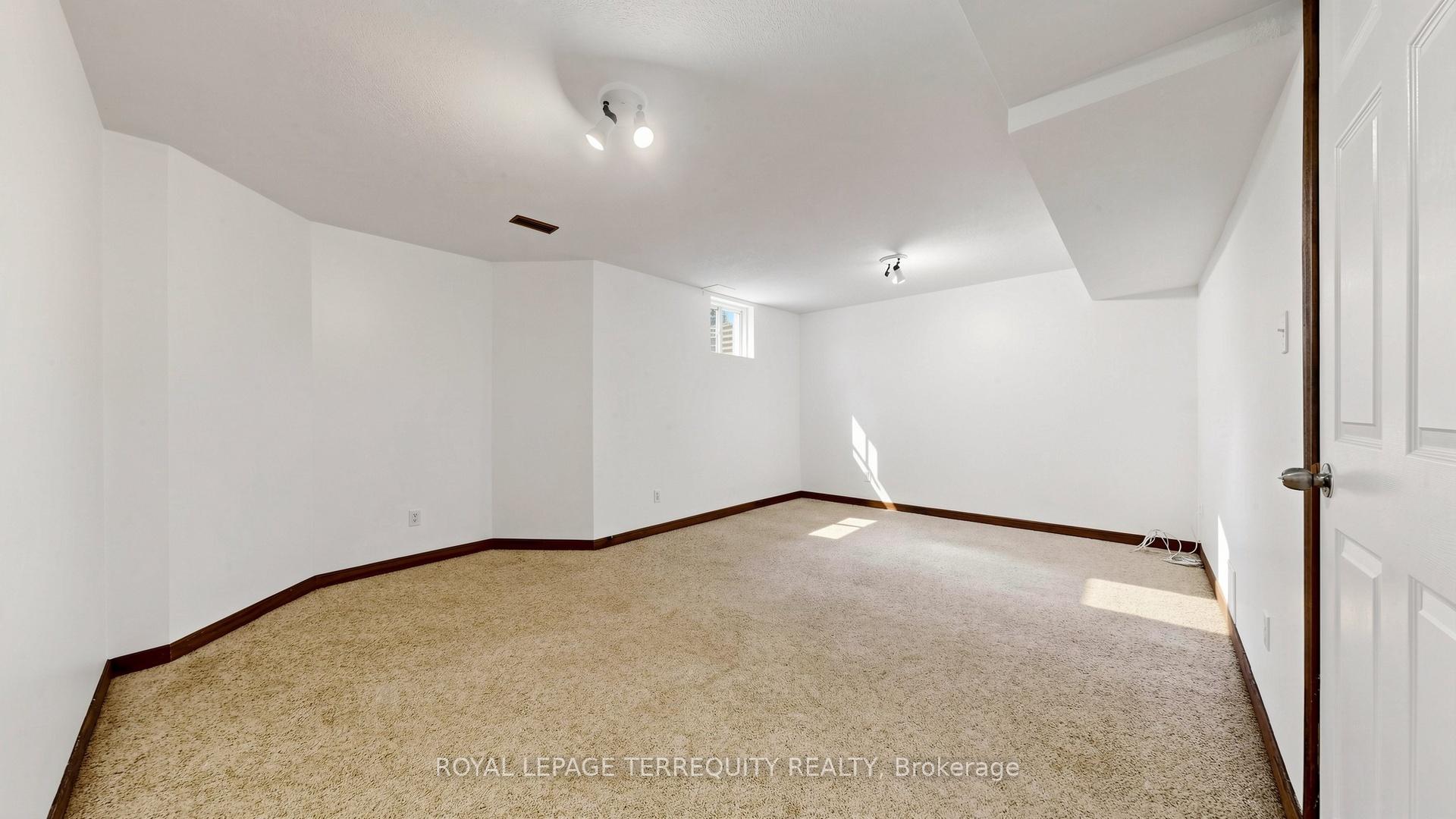 Photo 37 of Unit 2, 700 Champlain Boulevard, Cambridge, Little's Corners — HOMEH