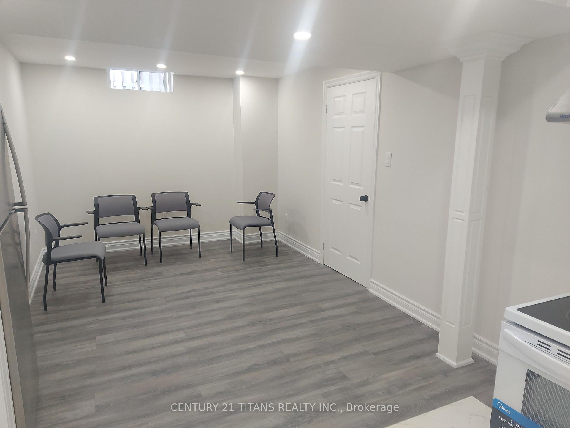 Photo 3 of Unit BSMT, 44 Glacier Crescent, Scarborough, Rouge — HOMEH
