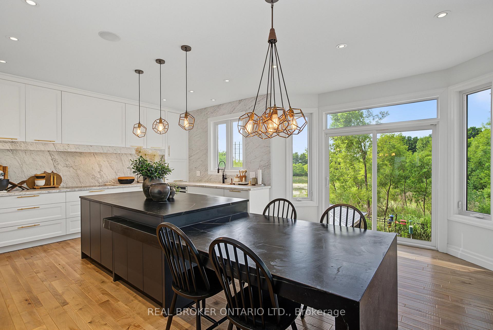 Photo 13 of 422 Rideau River Street, Waterloo, Conservation Meadows — HOMEH