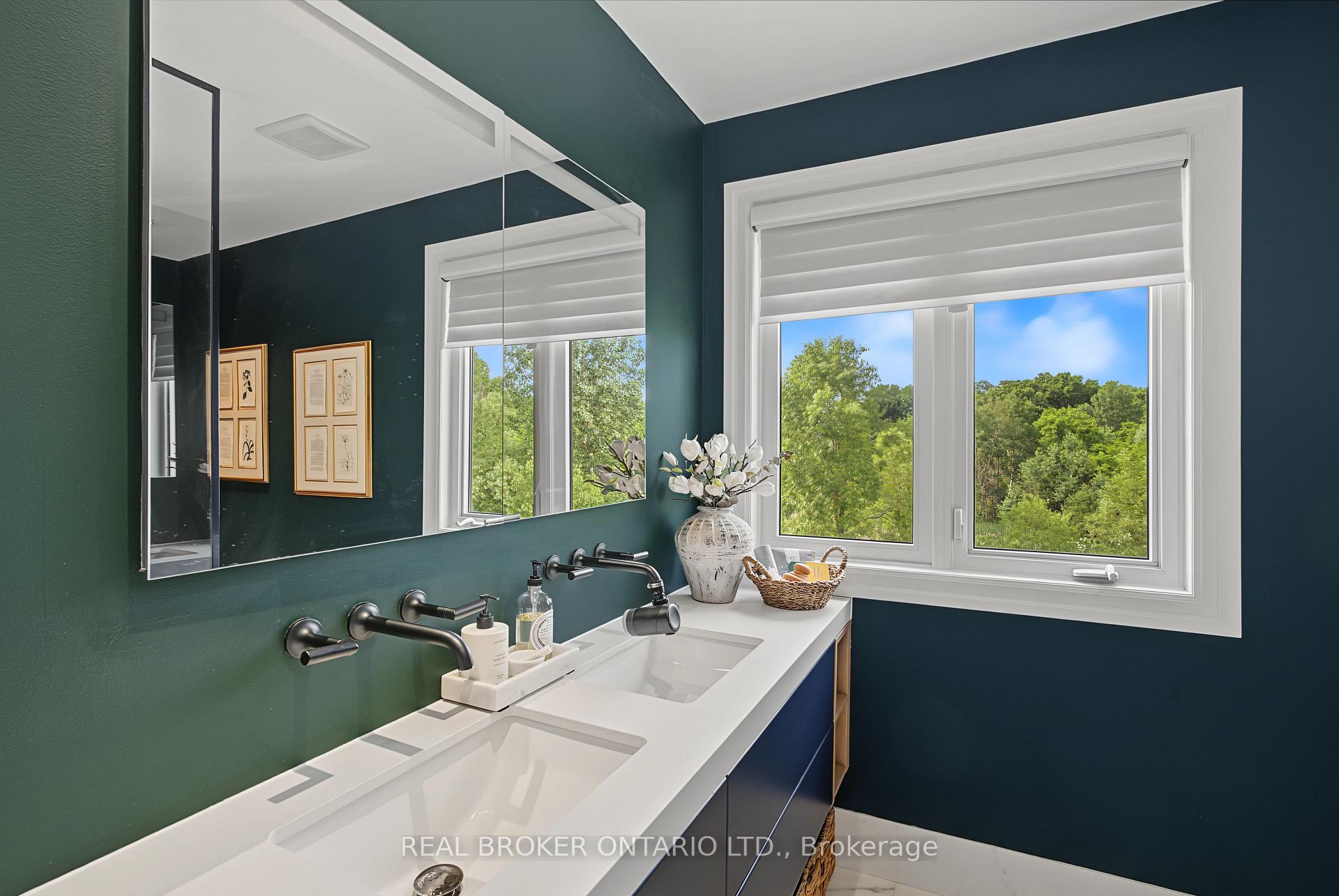 Photo 32 of 422 Rideau River Street, Waterloo, Conservation Meadows — HOMEH
