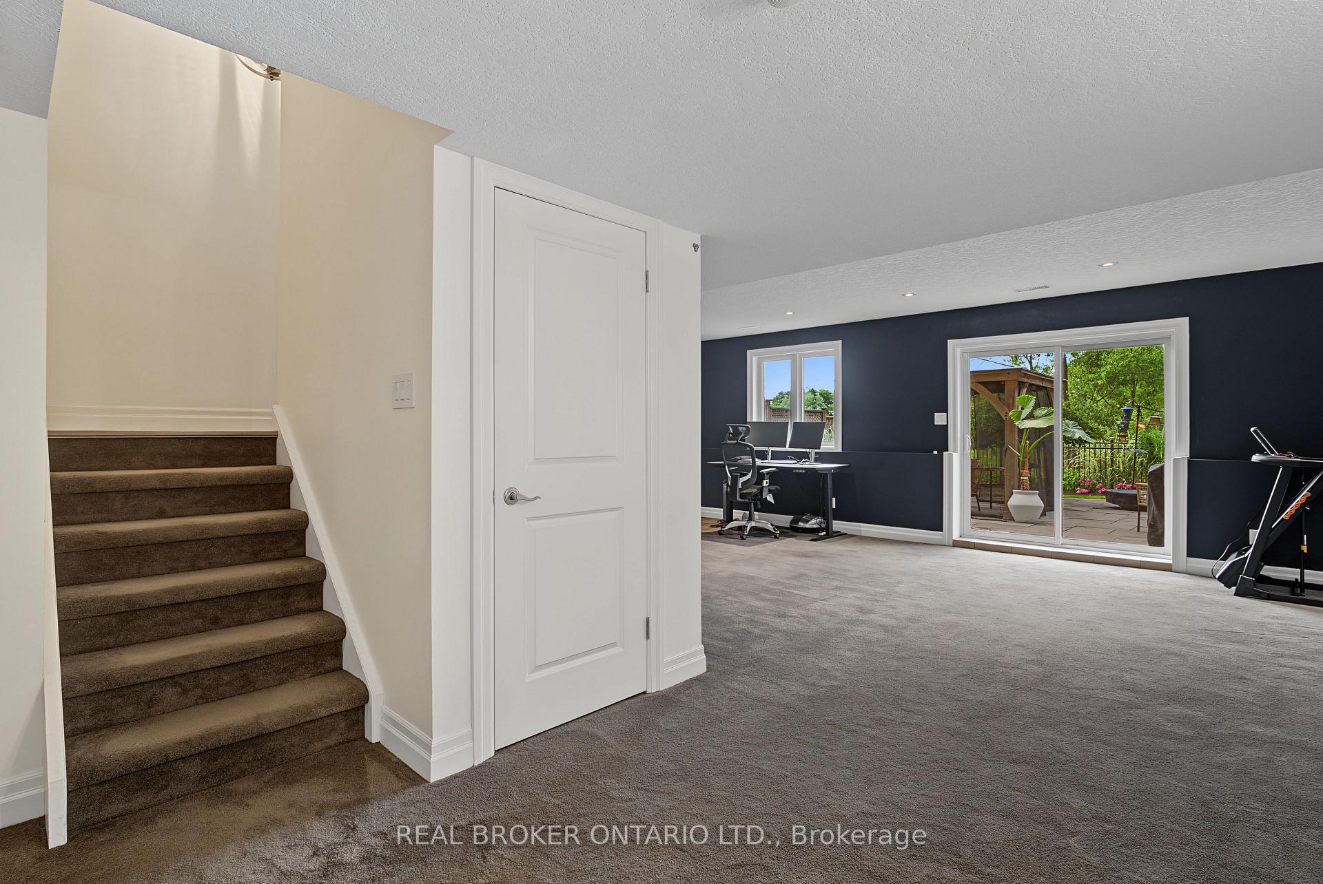 Photo 39 of 422 Rideau River Street, Waterloo, Conservation Meadows — HOMEH