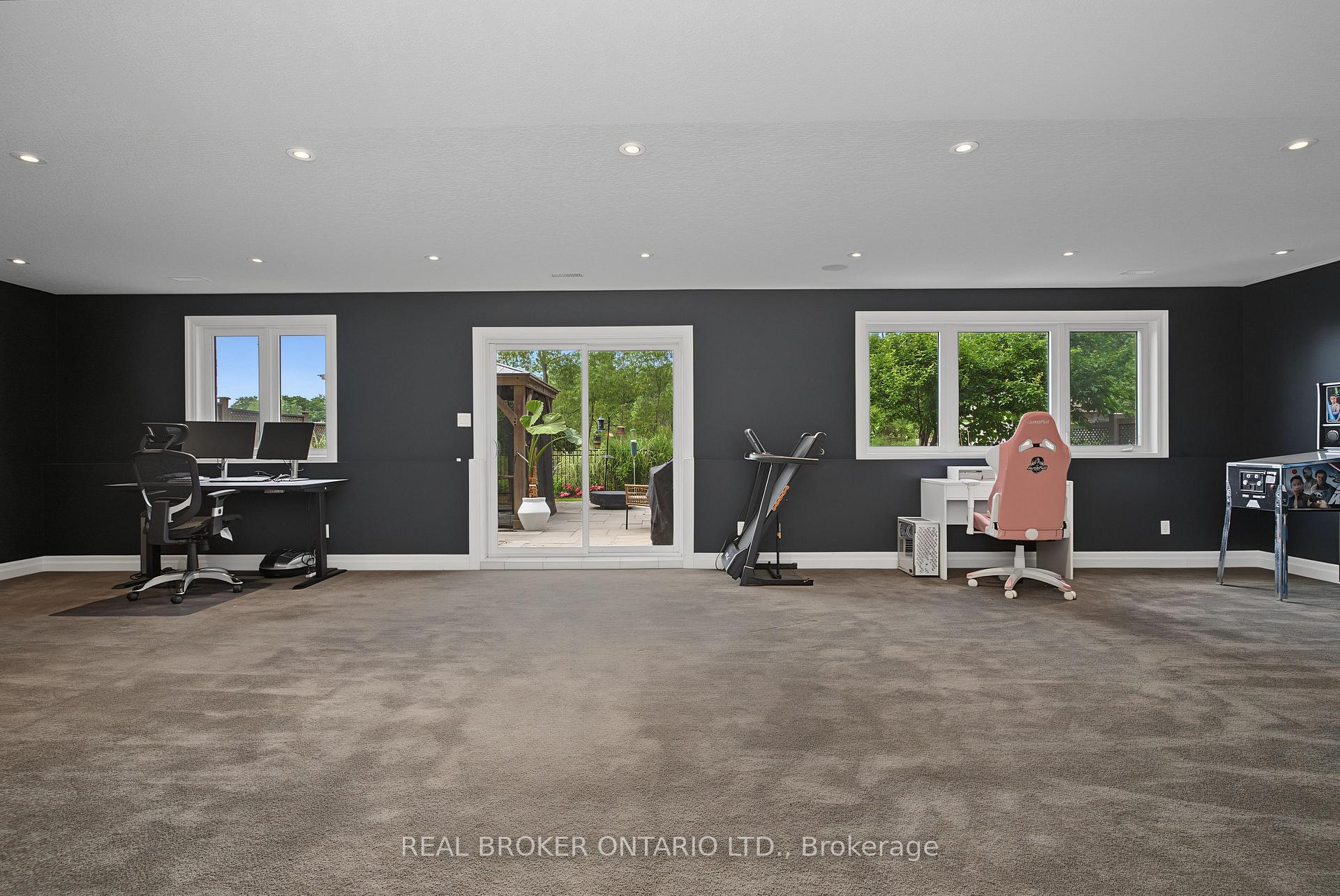 Photo 40 of 422 Rideau River Street, Waterloo, Conservation Meadows — HOMEH