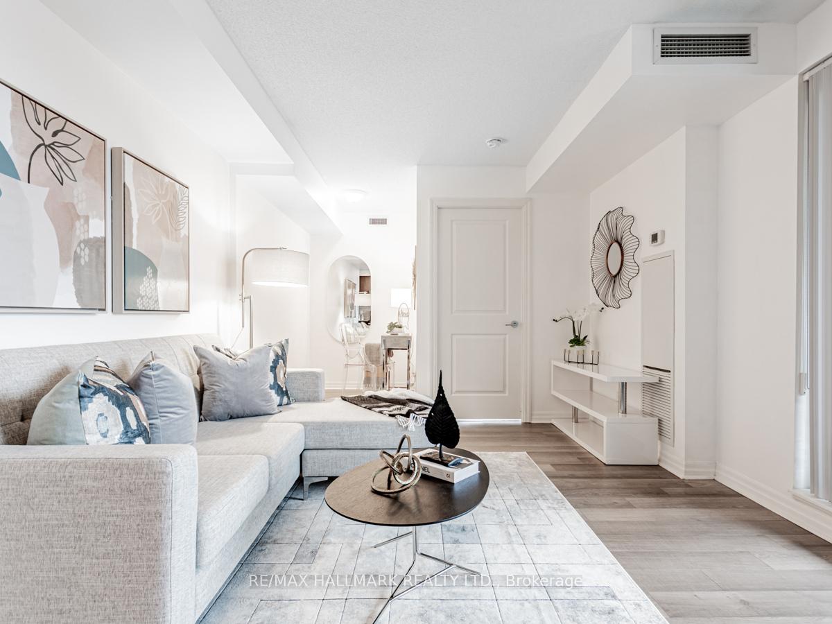 Photo 4 of Unit 1905, 2015 Sheppard Avenue E, North York, Henry Farm — HOMEH