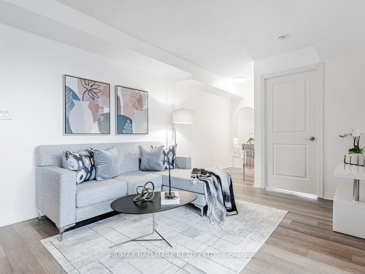 Photo 5 of Unit 1905, 2015 Sheppard Avenue E, North York, Henry Farm — HOMEH
