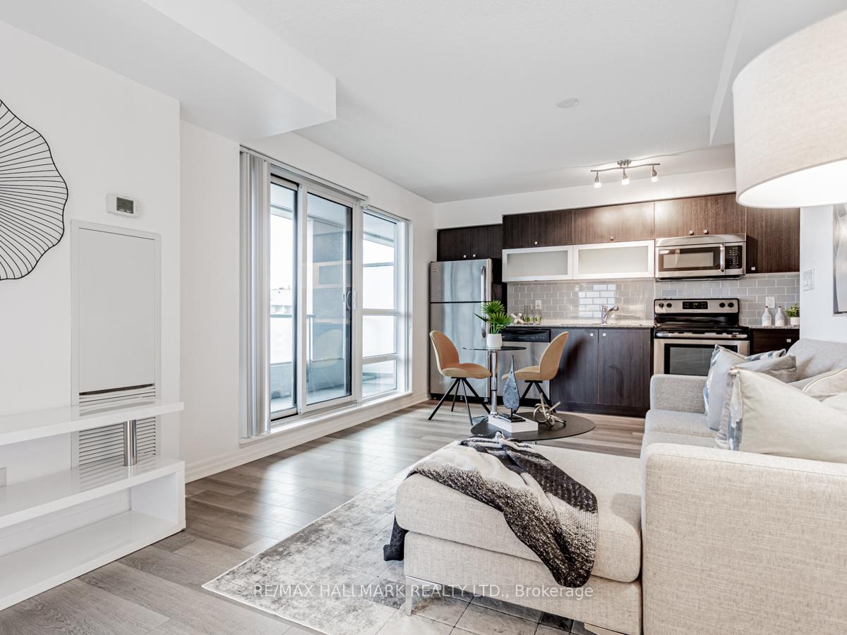 Photo 7 of Unit 1905, 2015 Sheppard Avenue E, North York, Henry Farm — HOMEH