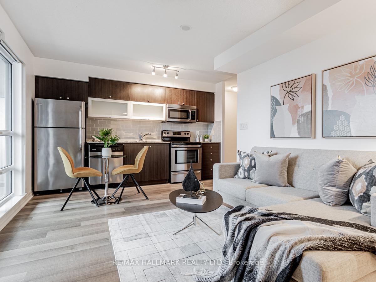 Photo 16 of Unit 1905, 2015 Sheppard Avenue E, North York, Henry Farm — HOMEH