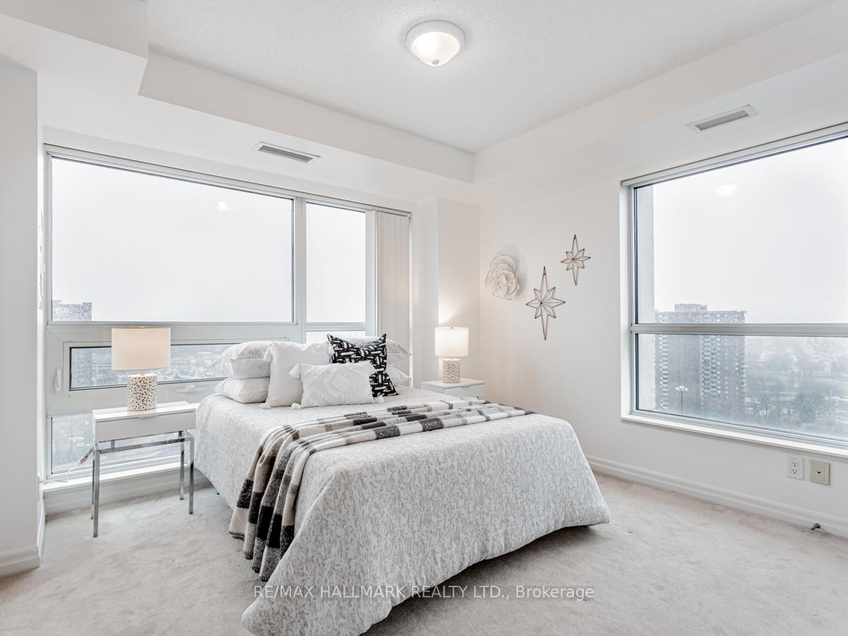 Photo 19 of Unit 1905, 2015 Sheppard Avenue E, North York, Henry Farm — HOMEH