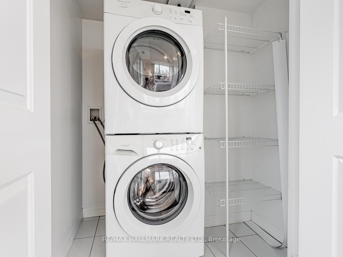 Photo 21 of Unit 1905, 2015 Sheppard Avenue E, North York, Henry Farm — HOMEH
