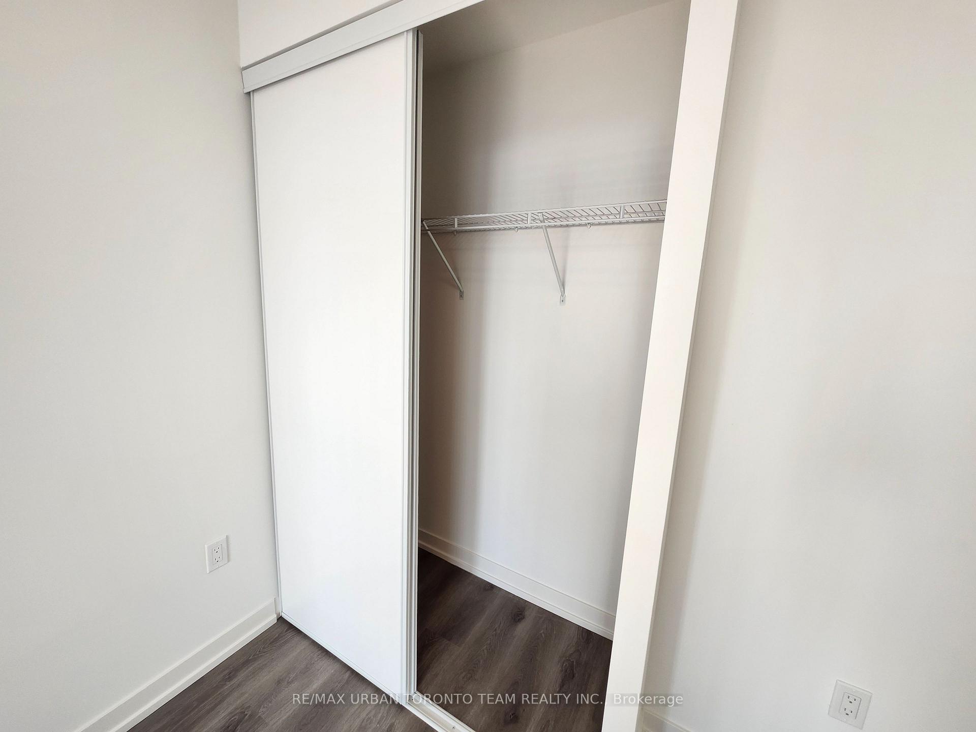 Photo 7 of Unit 2716, 28 Interchange Way, Vaughan, Vaughan Corporate Centre — HOMEH