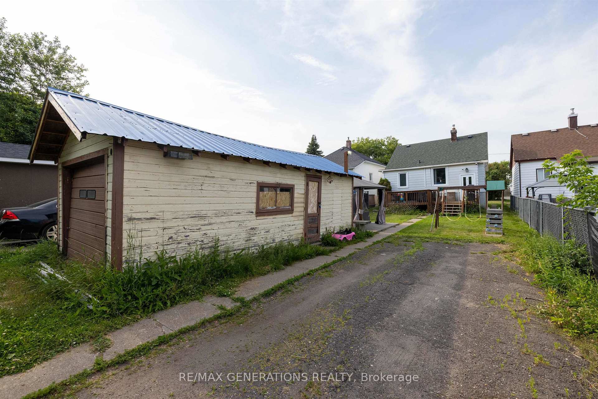 Photo 28 of 407 Markland Street, Thunder Bay, Academy Heights — HOMEH