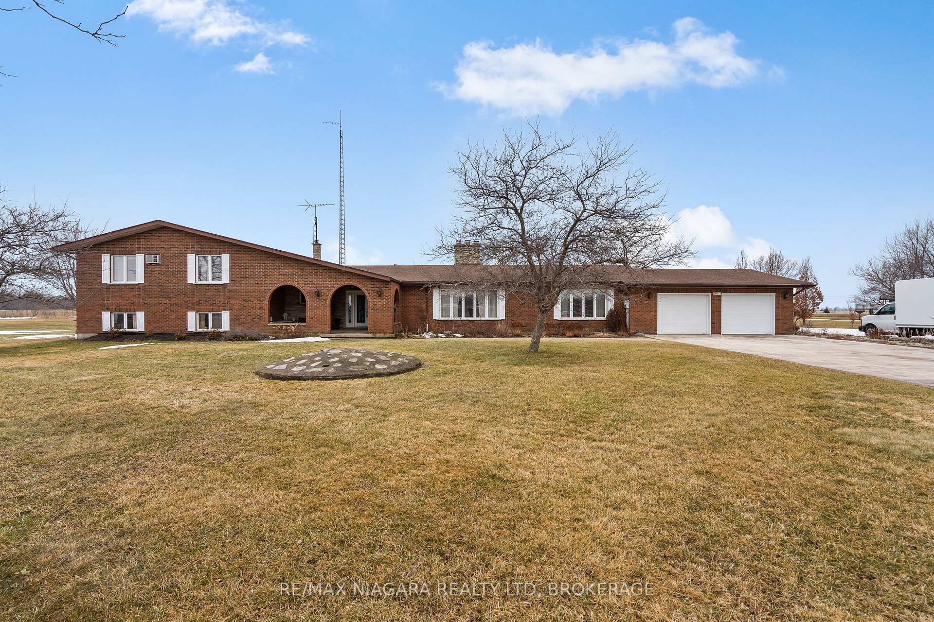 Photo 4 of 11292 Golf Course Road, Wainfleet, Marshville/Winger — HOMEH