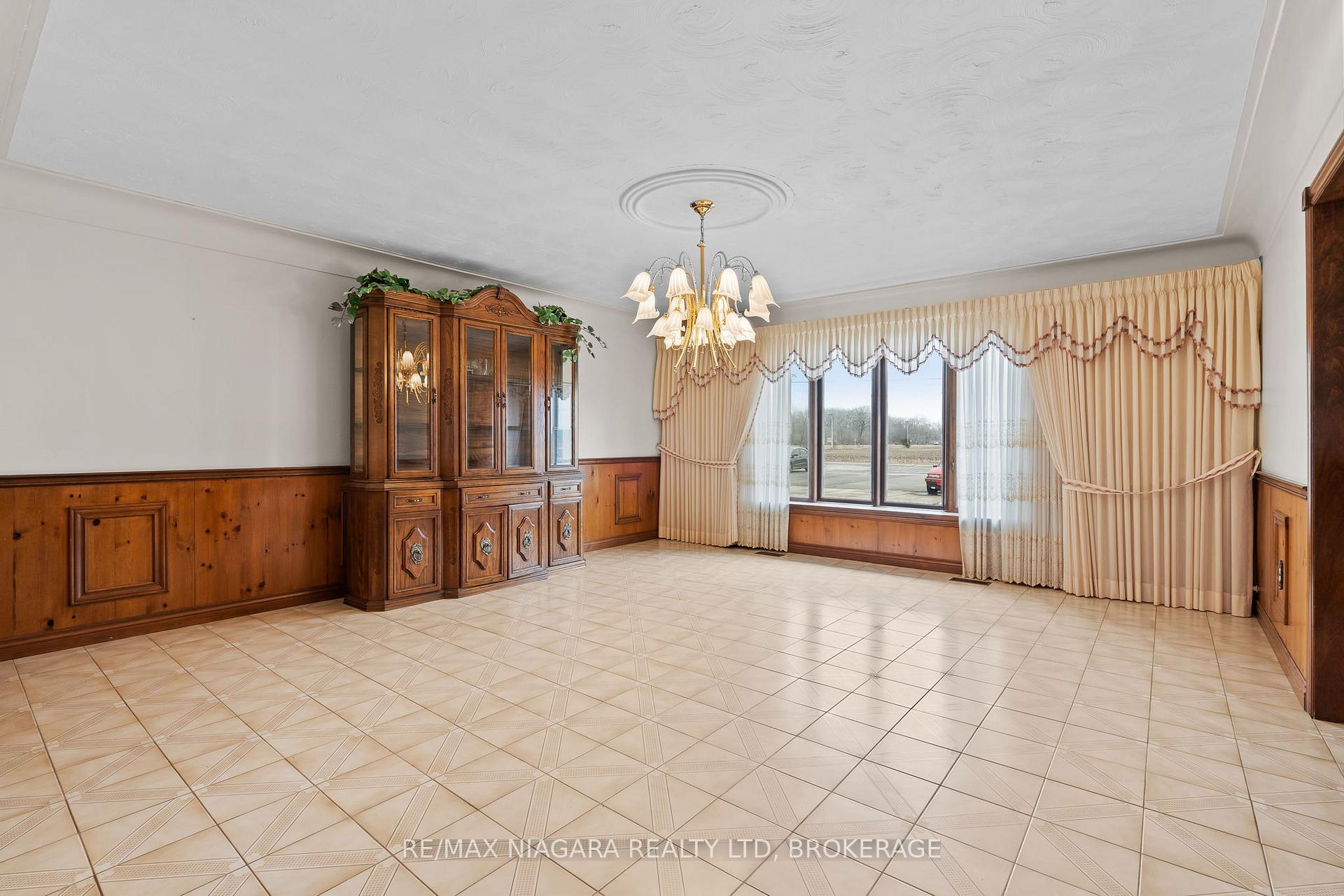Photo 11 of 11292 Golf Course Road, Wainfleet, Marshville/Winger — HOMEH