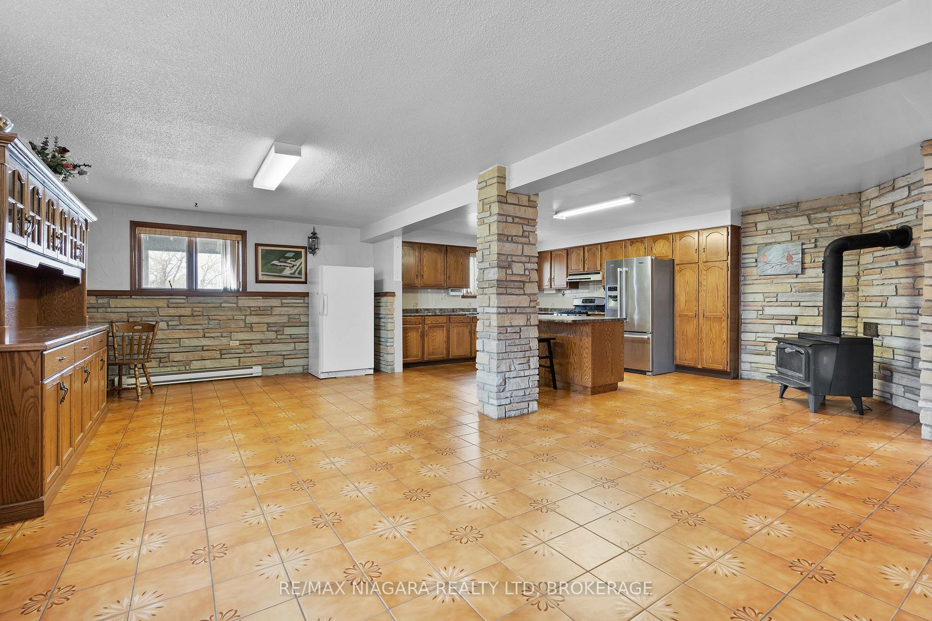 Photo 32 of 11292 Golf Course Road, Wainfleet, Marshville/Winger — HOMEH