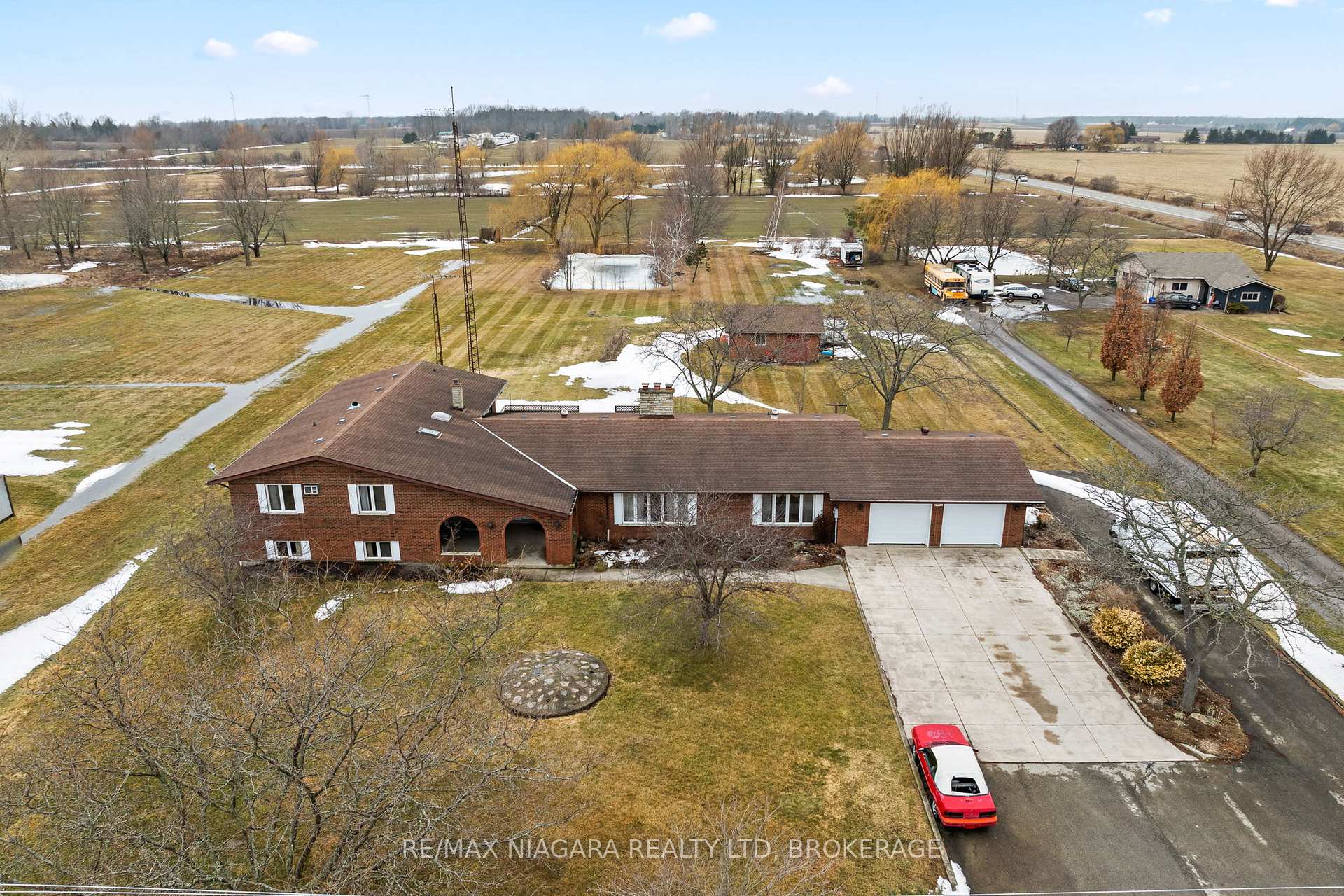 Photo 54 of 11292 Golf Course Road, Wainfleet, Marshville/Winger — HOMEH