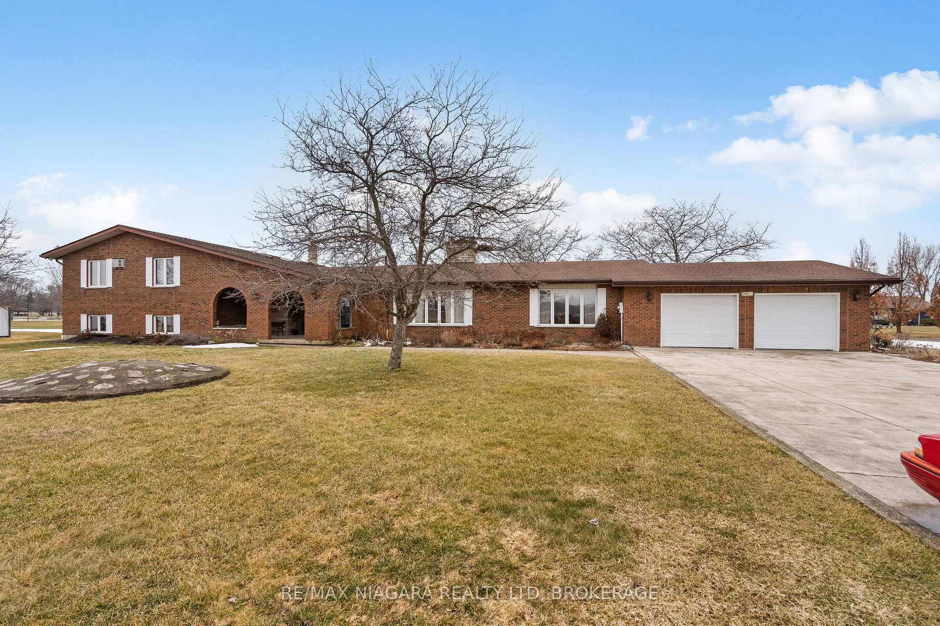 Photo 5 of 11292 Golf Course Road, Wainfleet, Marshville/Winger — HOMEH