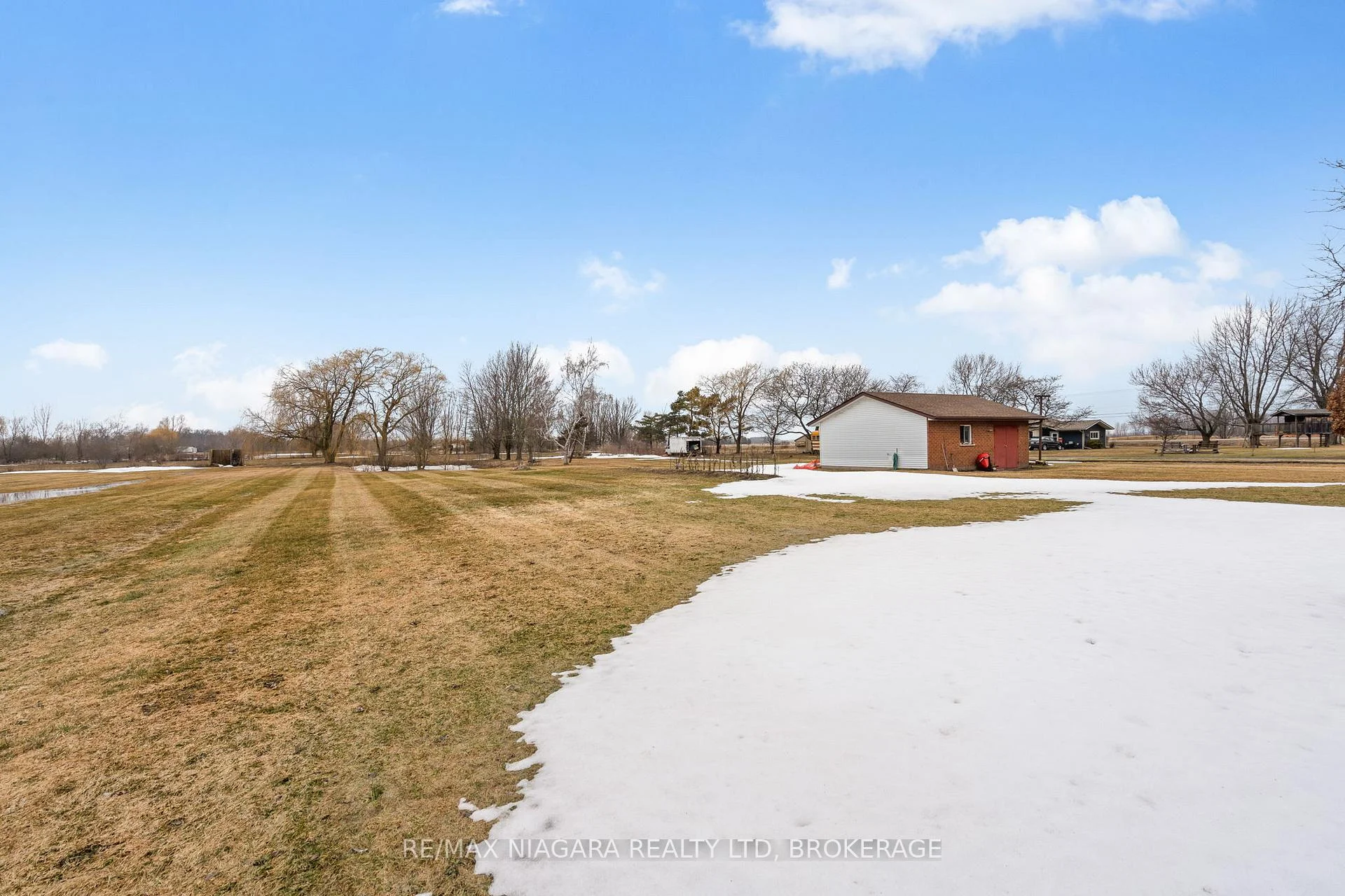 Photo 43 of 11292 Golf Course Road, Wainfleet, Marshville/Winger — HOMEH