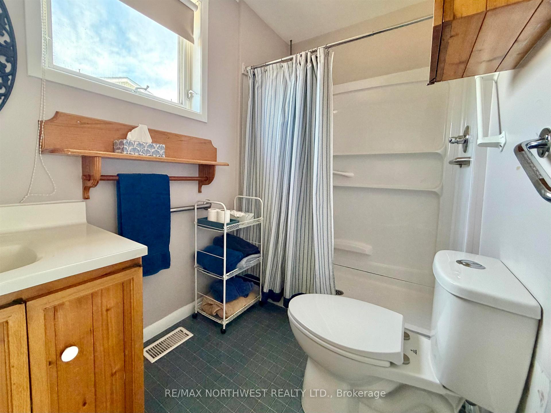 Photo 12 of 238 Third Street E, Fort Frances — HOMEH