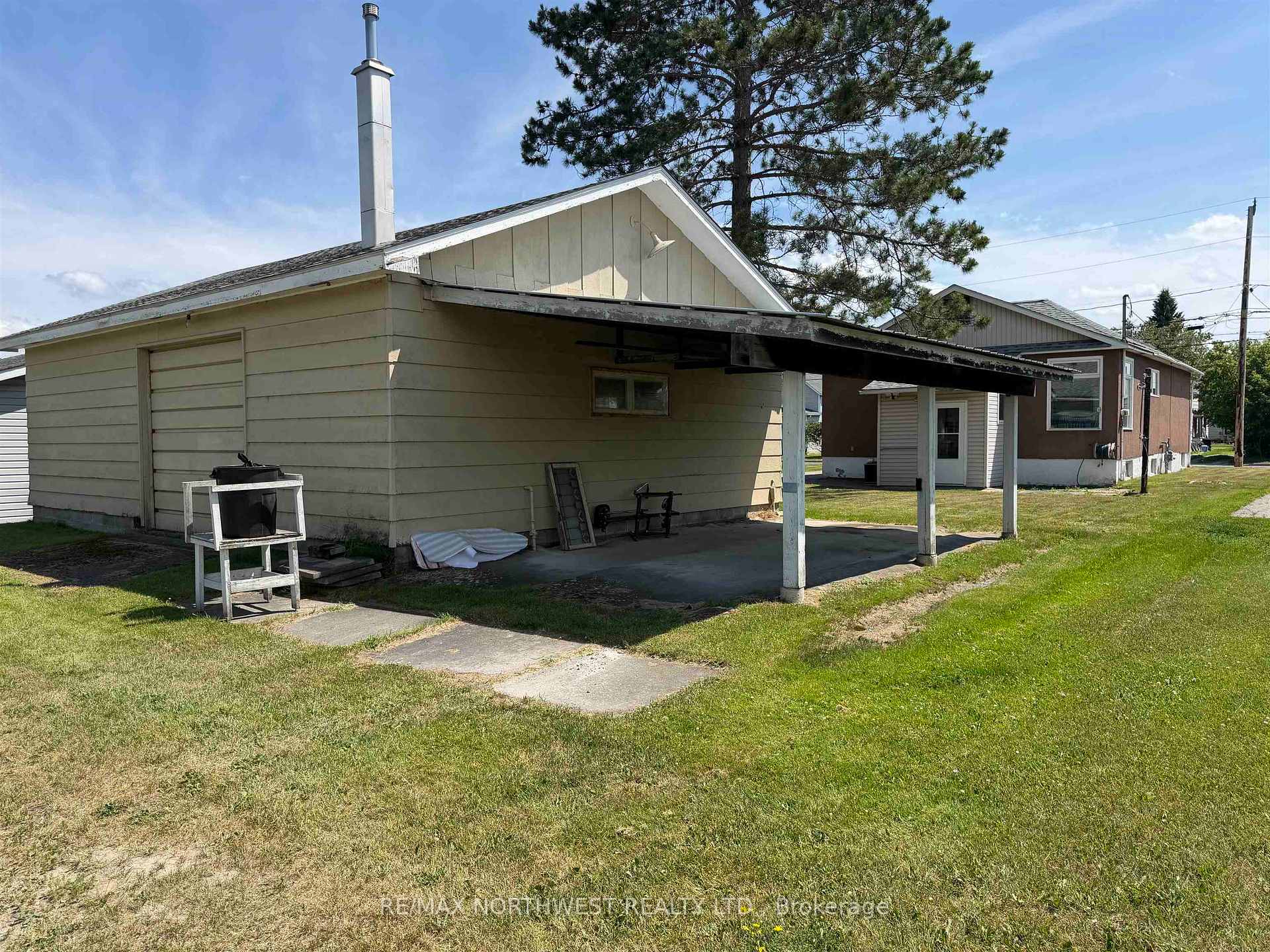 Photo 23 of 238 Third Street E, Fort Frances — HOMEH