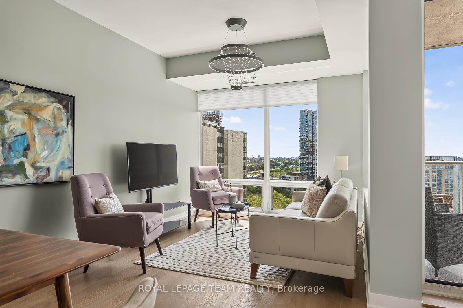 Photo 3 of Unit 903, 428 Sparks Street, Ottawa, Ottawa Centre — HOMEH