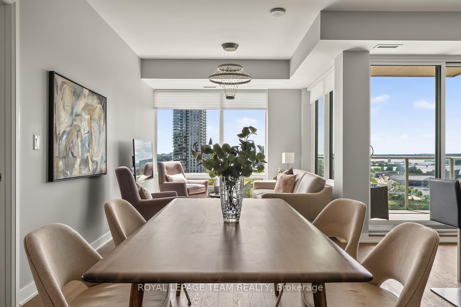 Photo 7 of Unit 903, 428 Sparks Street, Ottawa, Ottawa Centre — HOMEH