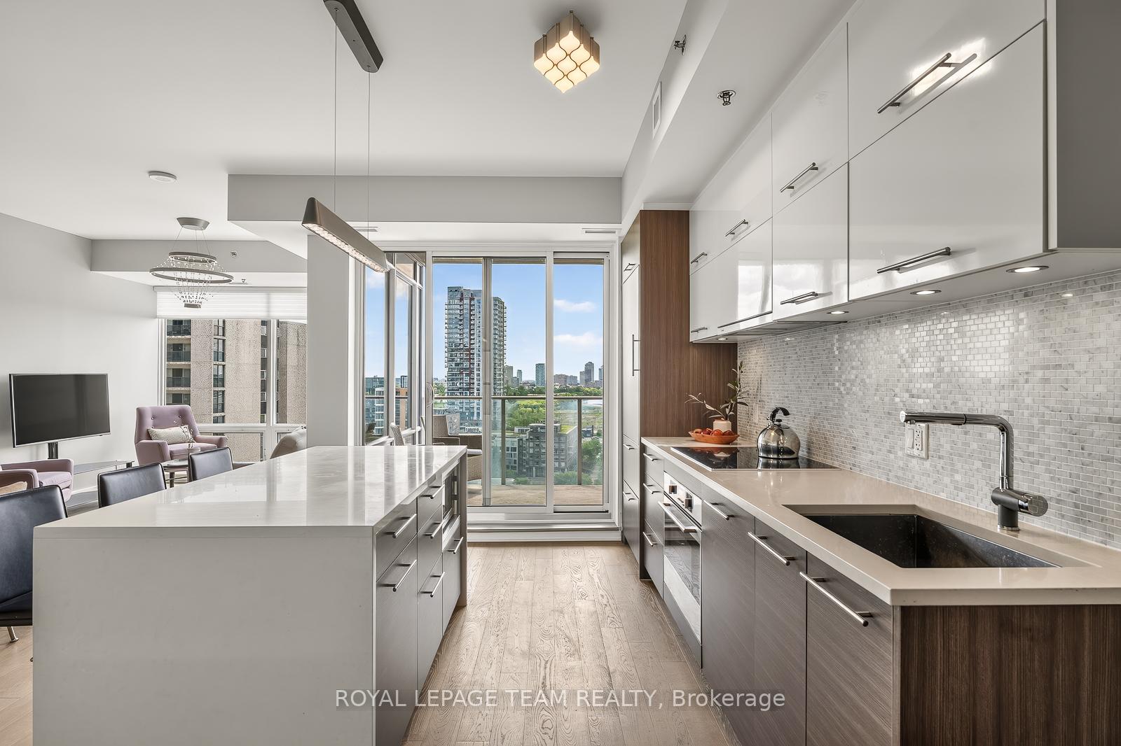Photo 10 of Unit 903, 428 Sparks Street, Ottawa, Ottawa Centre — HOMEH
