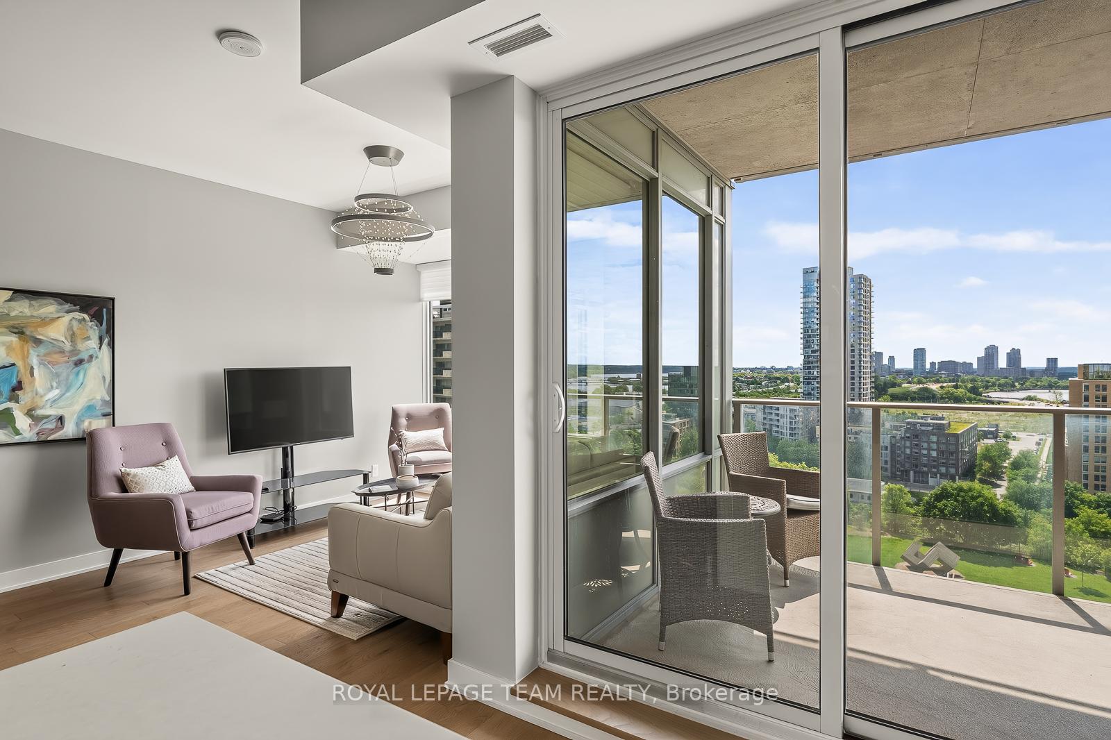 Photo 23 of Unit 903, 428 Sparks Street, Ottawa, Ottawa Centre — HOMEH