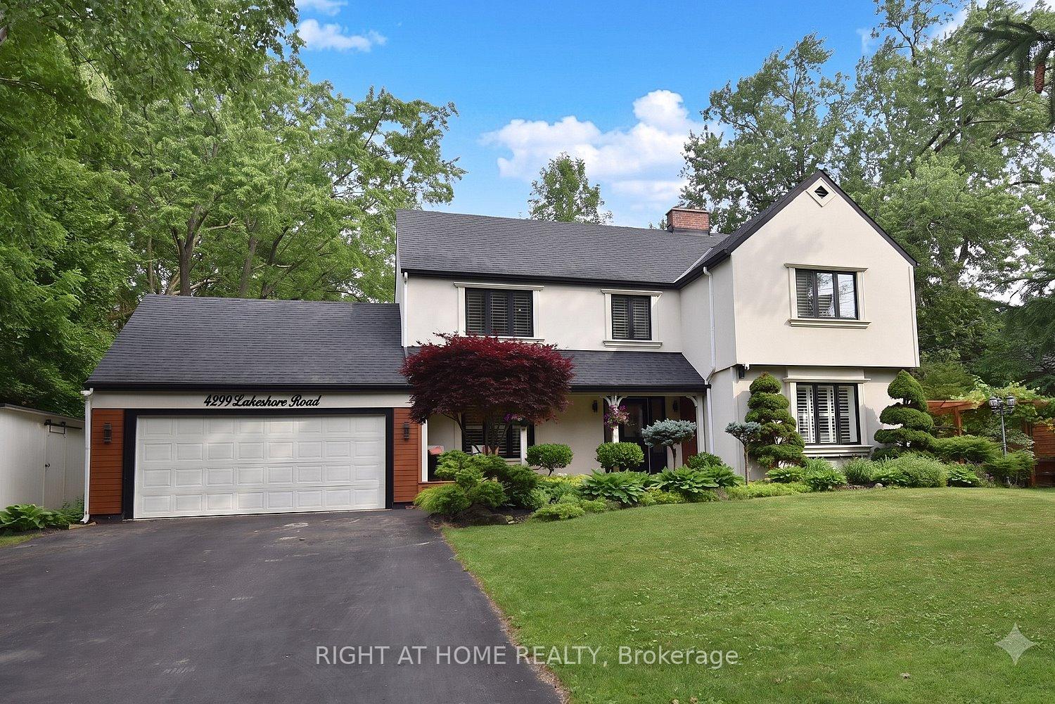 Photo 2 of 4299 Lakeshore Road, Burlington, Shoreacres — HOMEH