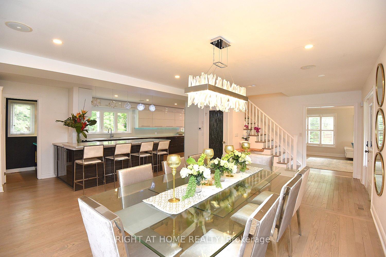 Photo 3 of 4299 Lakeshore Road, Burlington, Shoreacres — HOMEH
