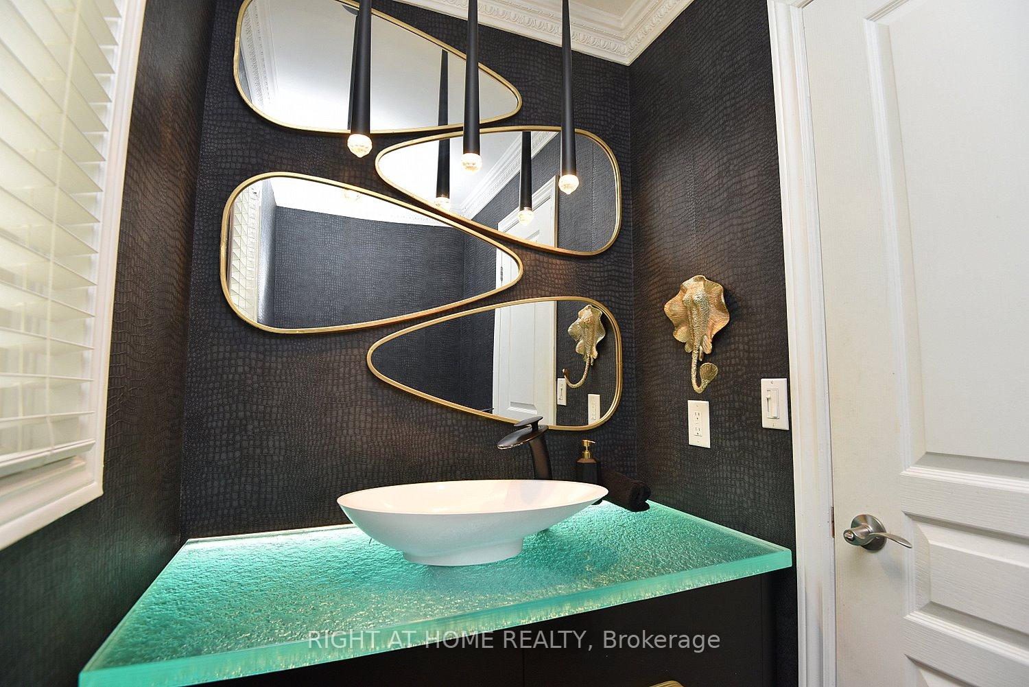 Photo 14 of 4299 Lakeshore Road, Burlington, Shoreacres — HOMEH