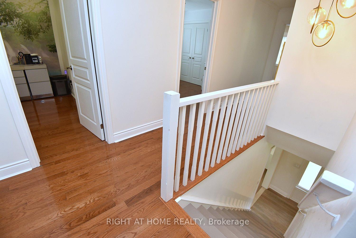 Photo 17 of 4299 Lakeshore Road, Burlington, Shoreacres — HOMEH