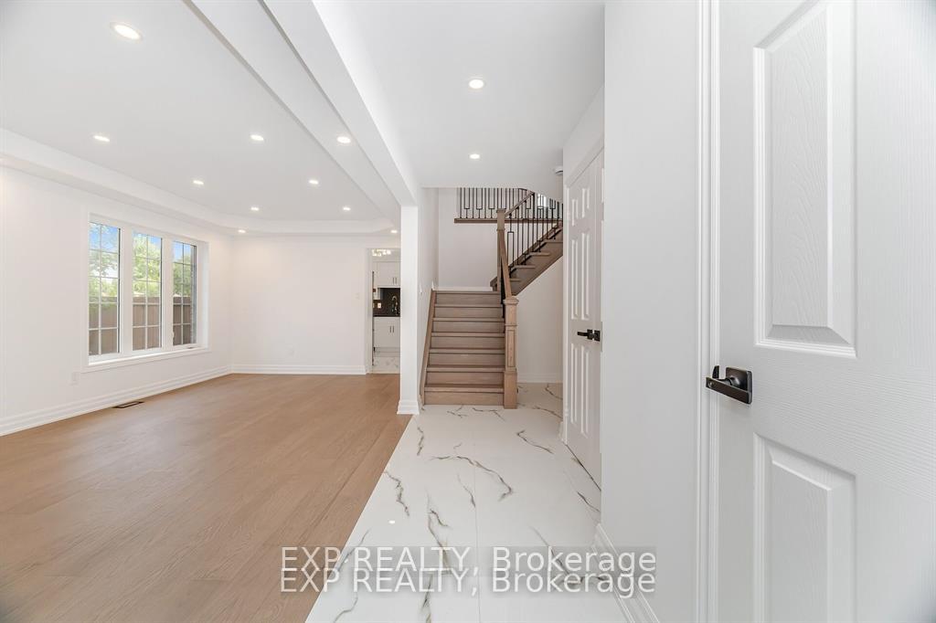 Photo 3 of 2417 Orchard Road, Burlington, Orchard — HOMEH