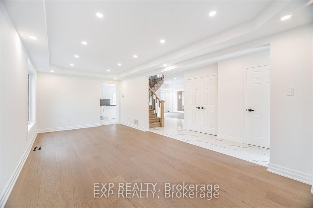 Photo 5 of 2417 Orchard Road, Burlington, Orchard — HOMEH
