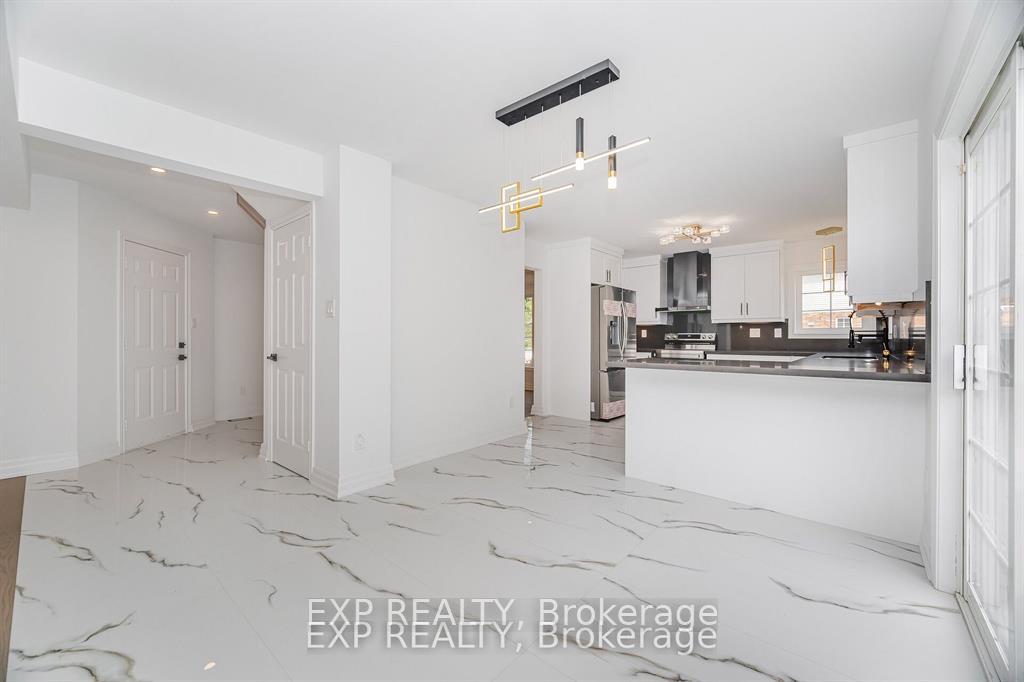 Photo 9 of 2417 Orchard Road, Burlington, Orchard — HOMEH