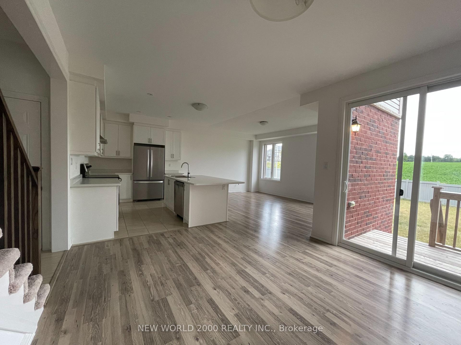 Photo 2 of 19 Casserley Crescent, New Tecumseth, Tottenham — HOMEH