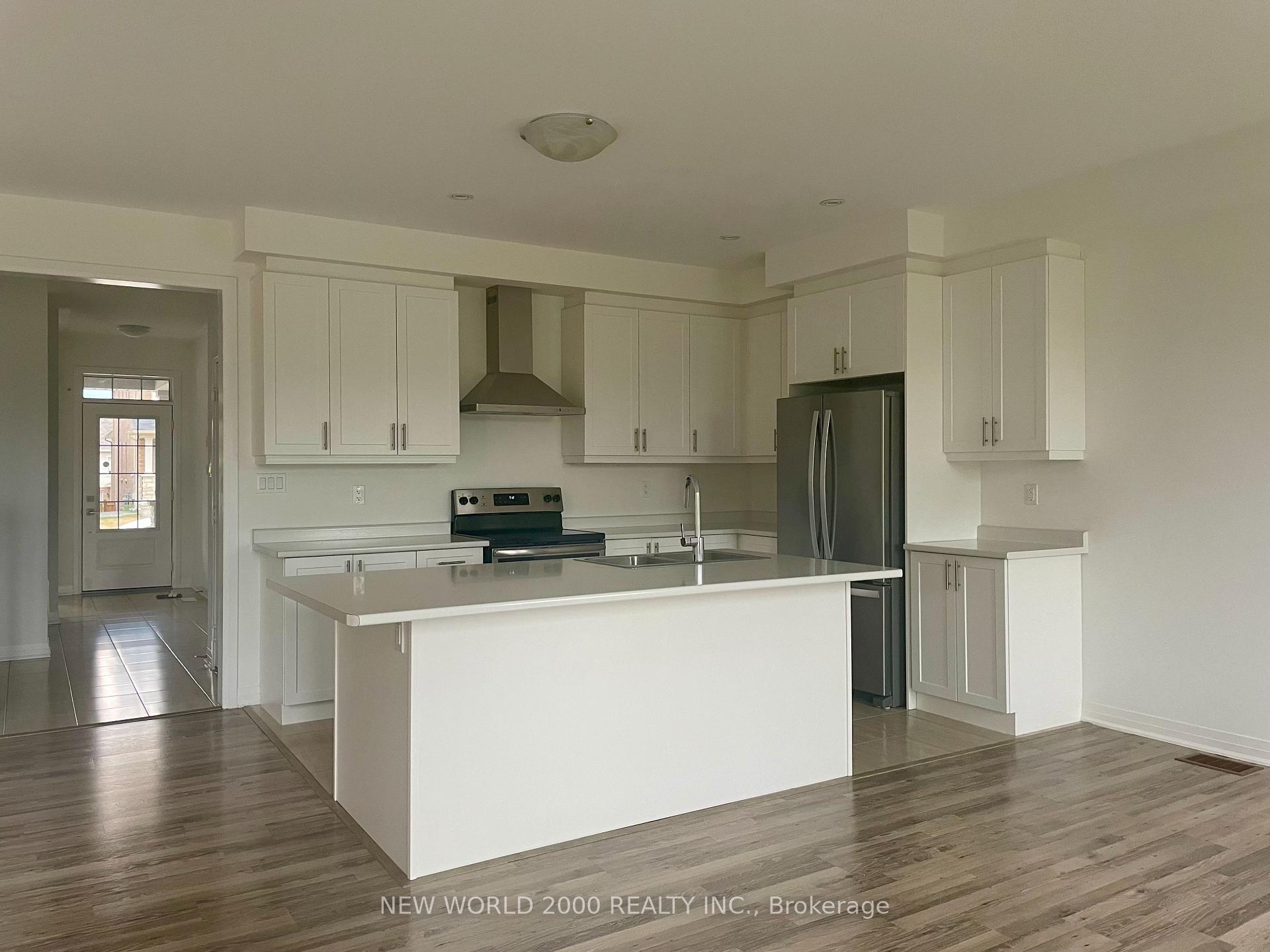 Photo 5 of 19 Casserley Crescent, New Tecumseth, Tottenham — HOMEH