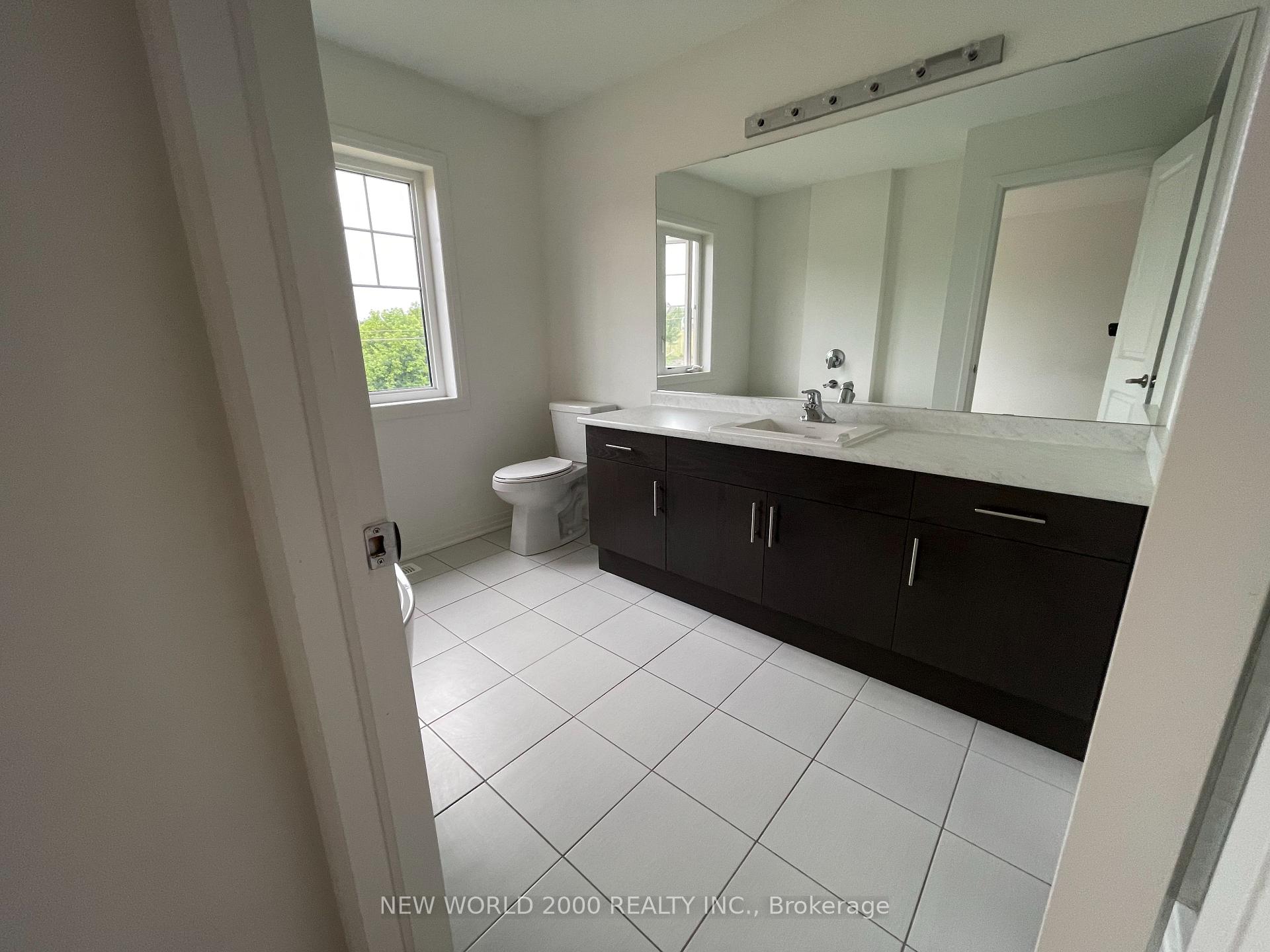 Photo 13 of 19 Casserley Crescent, New Tecumseth, Tottenham — HOMEH