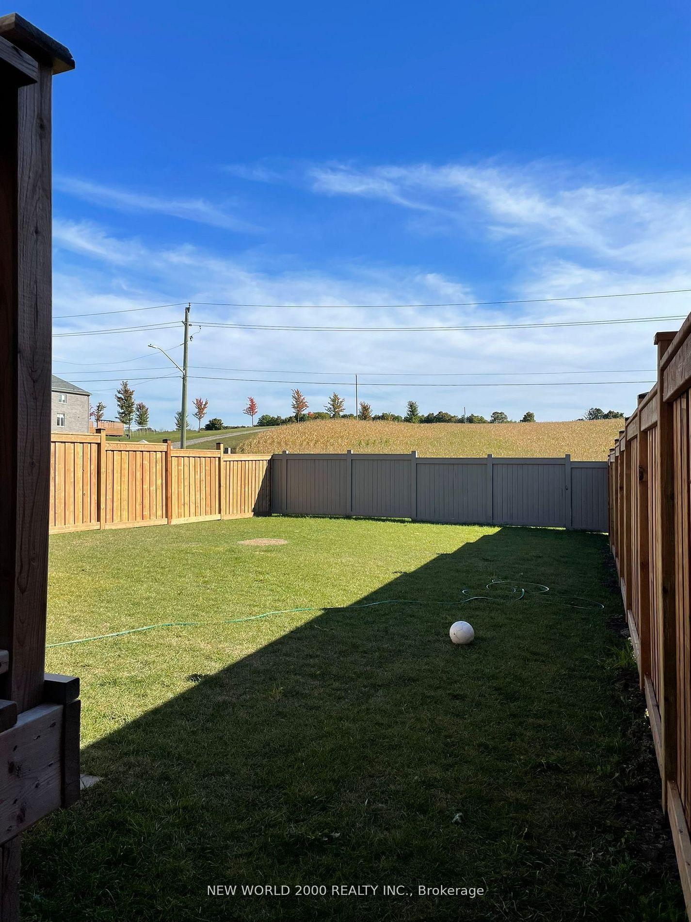 Photo 14 of 19 Casserley Crescent, New Tecumseth, Tottenham — HOMEH