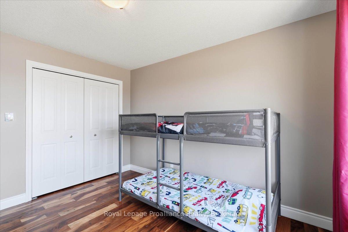 Photo 24 of 13 Freedom Crescent, Quinte West, Sidney Ward — HOMEH