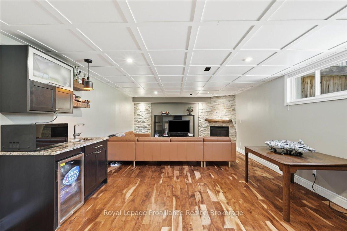 Photo 29 of 13 Freedom Crescent, Quinte West, Sidney Ward — HOMEH