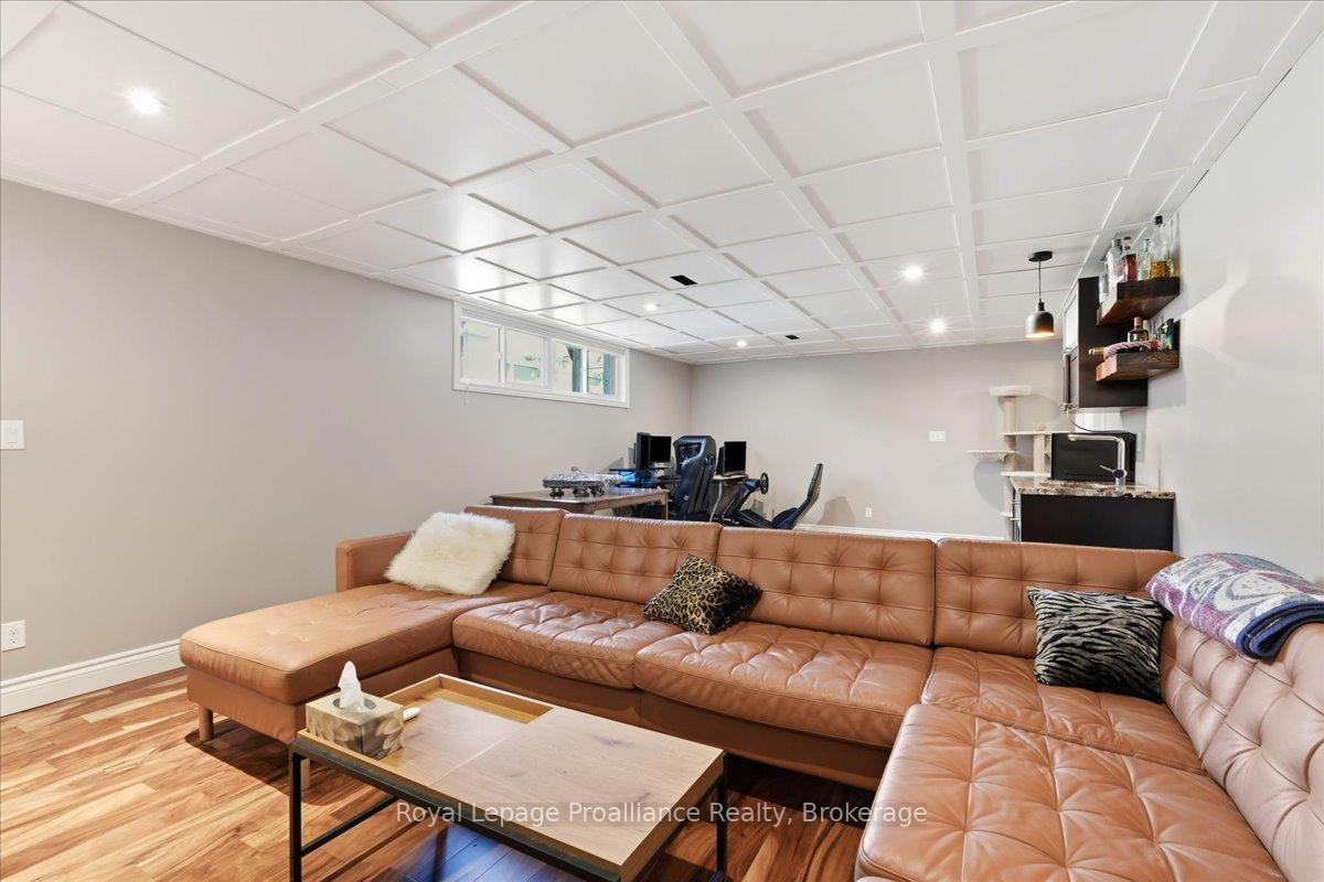 Photo 32 of 13 Freedom Crescent, Quinte West, Sidney Ward — HOMEH