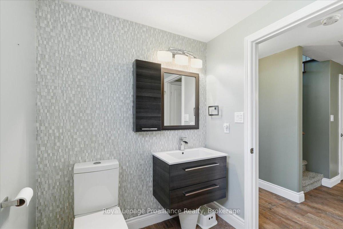Photo 41 of 13 Freedom Crescent, Quinte West, Sidney Ward — HOMEH