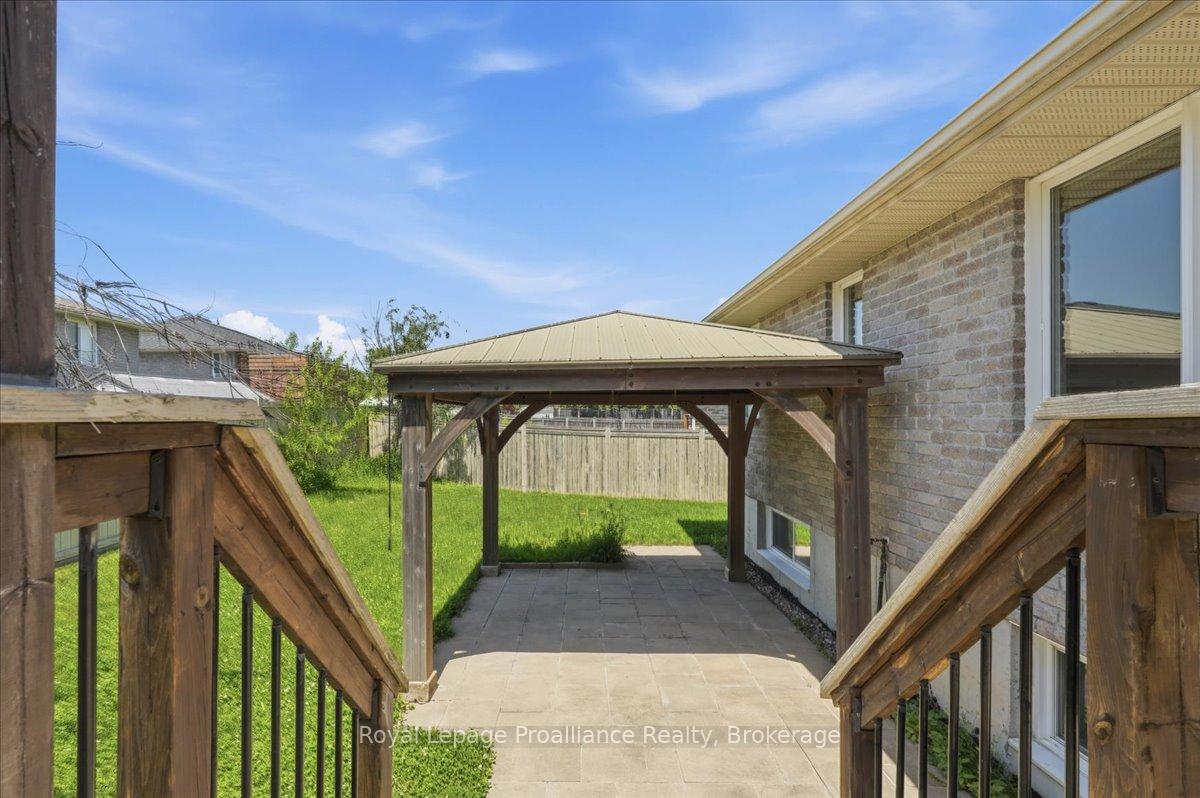 Photo 46 of 13 Freedom Crescent, Quinte West, Sidney Ward — HOMEH