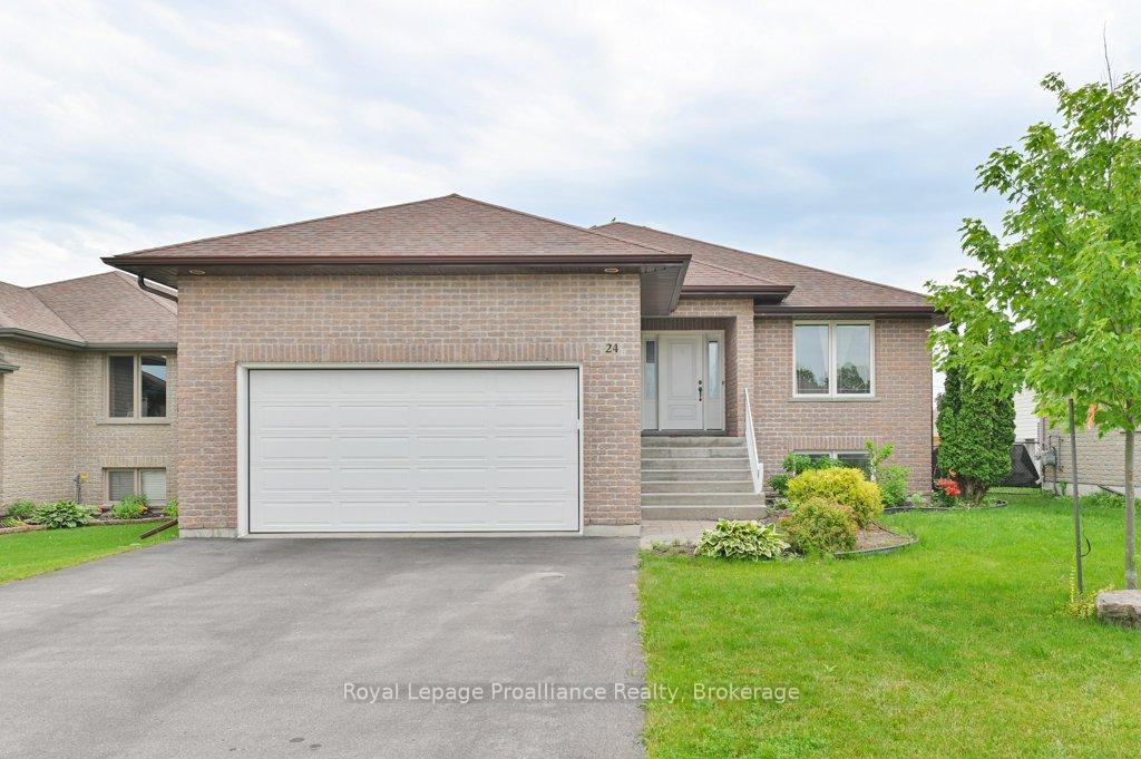 Photo 2 of 24 Freedom Crescent, Quinte West, Sidney Ward — HOMEH