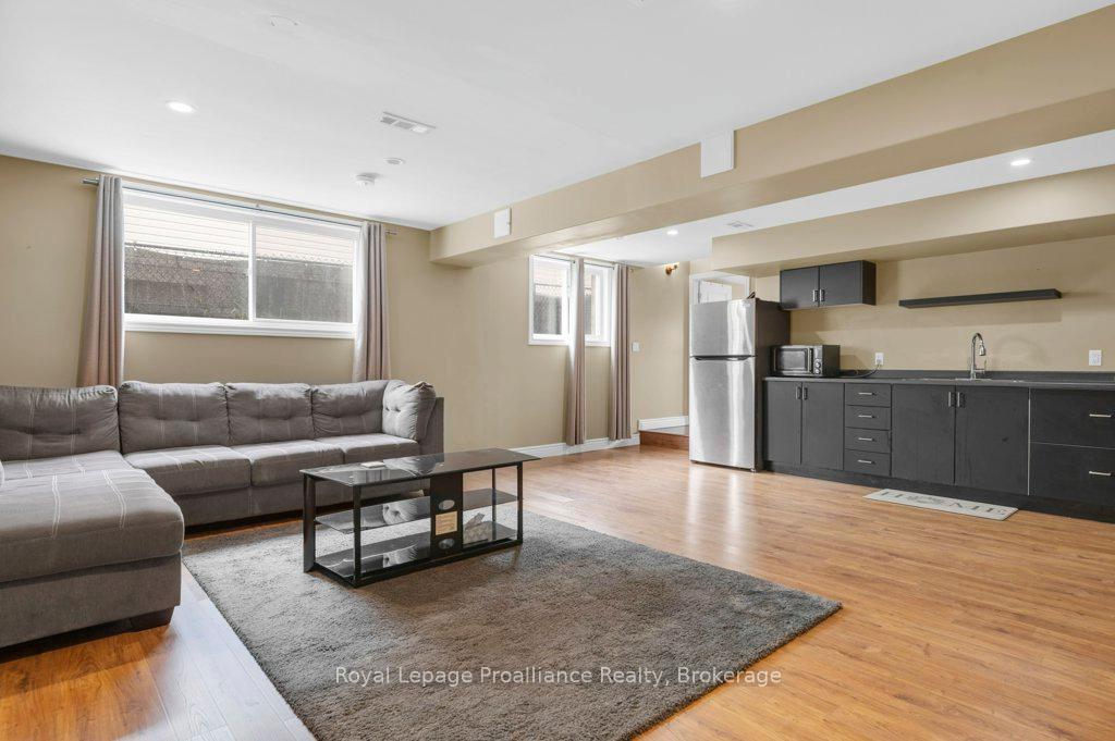 Photo 29 of 24 Freedom Crescent, Quinte West, Sidney Ward — HOMEH