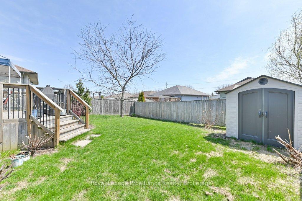 Photo 37 of 24 Freedom Crescent, Quinte West, Sidney Ward — HOMEH