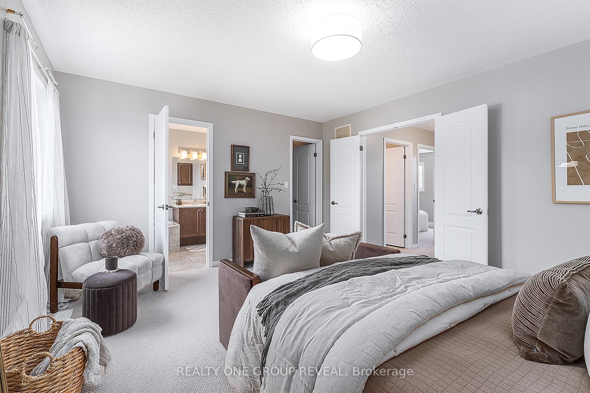 Photo 12 of 528 Luple Avenue, Oshawa, Samac — HOMEH
