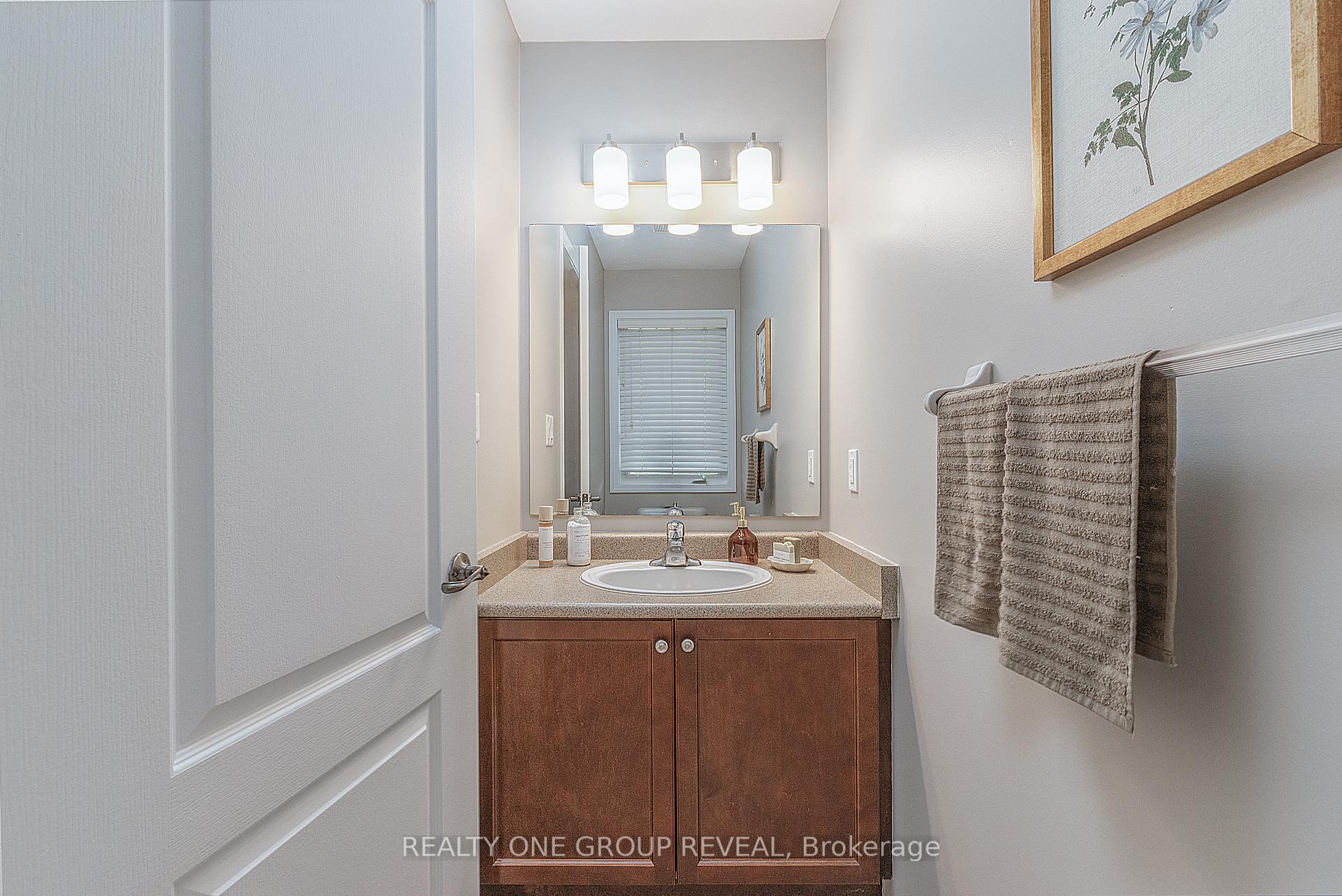 Photo 19 of 528 Luple Avenue, Oshawa, Samac — HOMEH