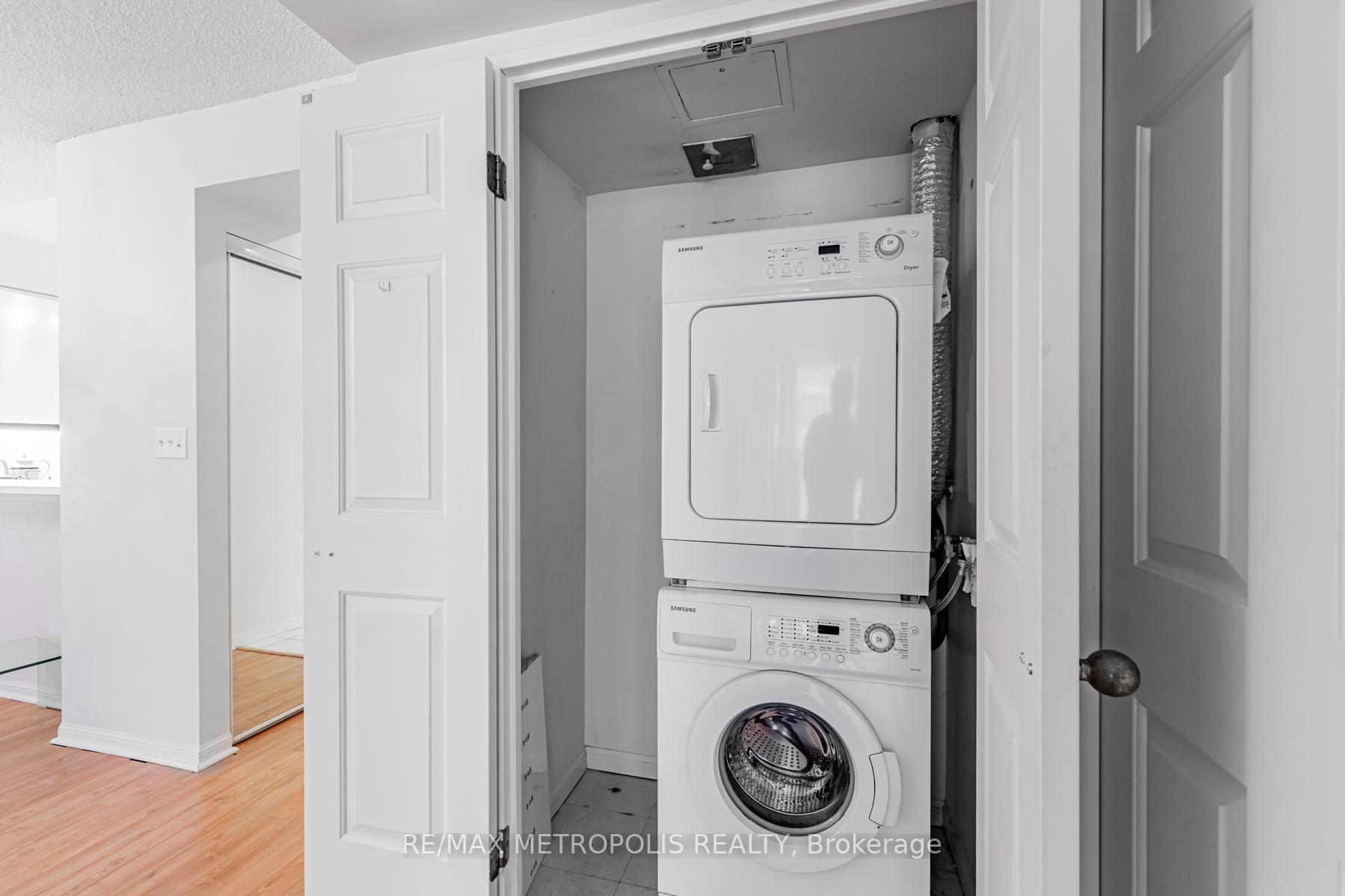 Photo 21 of Unit 601, 7 Carlton Street, Toronto, Church-Yonge Corridor — HOMEH