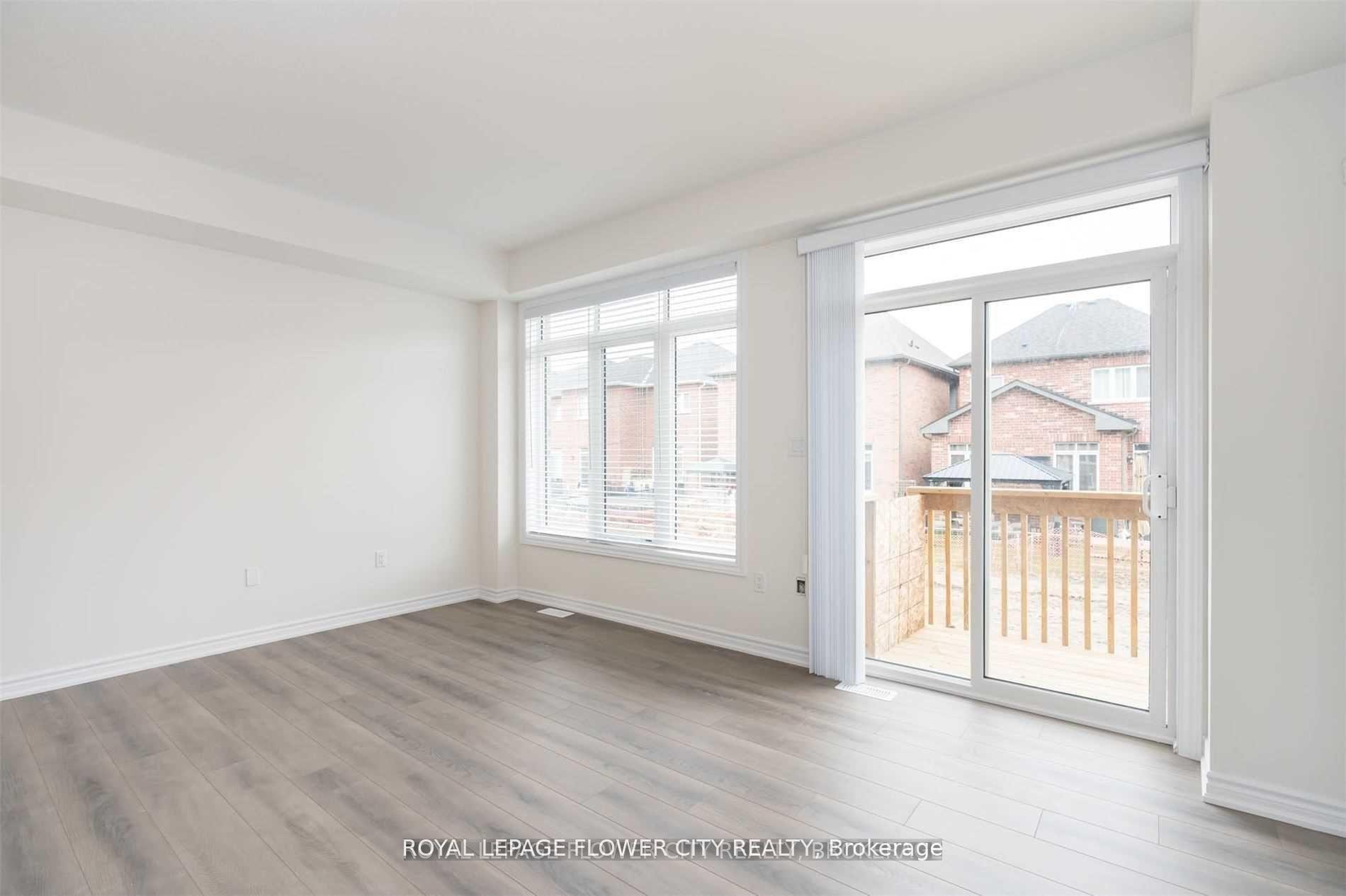 Photo 10 of 2282 Grainger Loop Crescent, Innisfil, Alcona — HOMEH