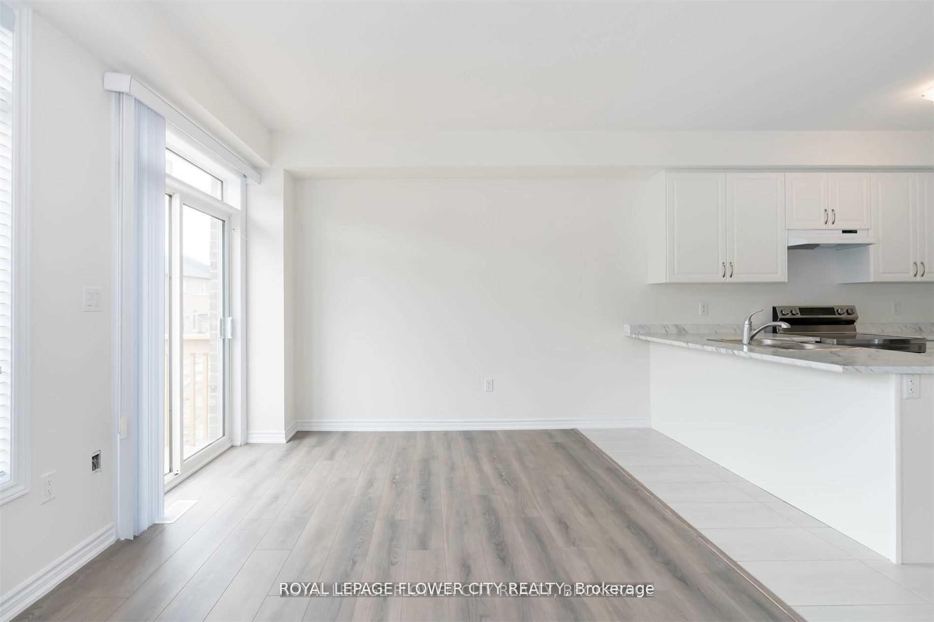 Photo 11 of 2282 Grainger Loop Crescent, Innisfil, Alcona — HOMEH